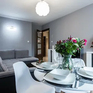 https://apartament-swierkowy-potok.zakopanehotels.org